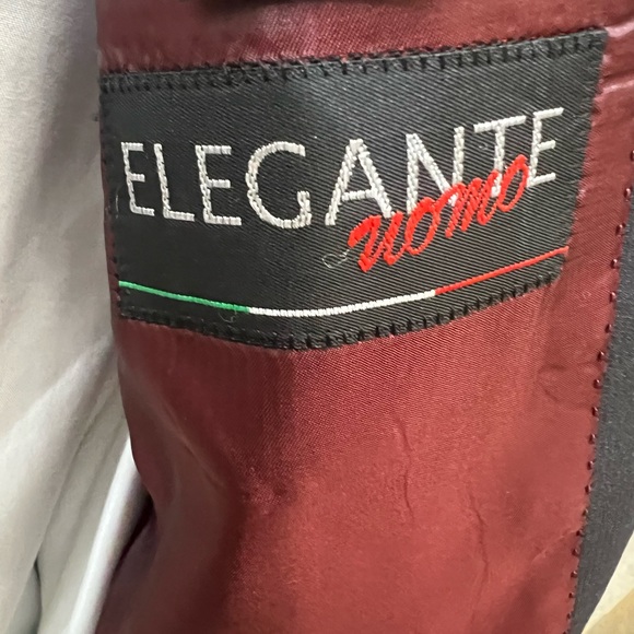 ELEGANTE UOMO MENS DRESS BLAZER SIZE 44R, 70% POLY. 30% RAYON. - Picture 6 of 10